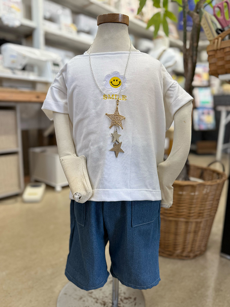 Tシャツ