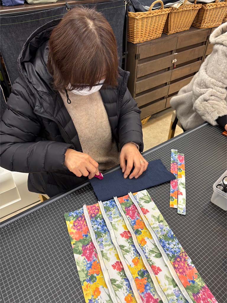 ソーイング教室（畳縁のバック作り）05