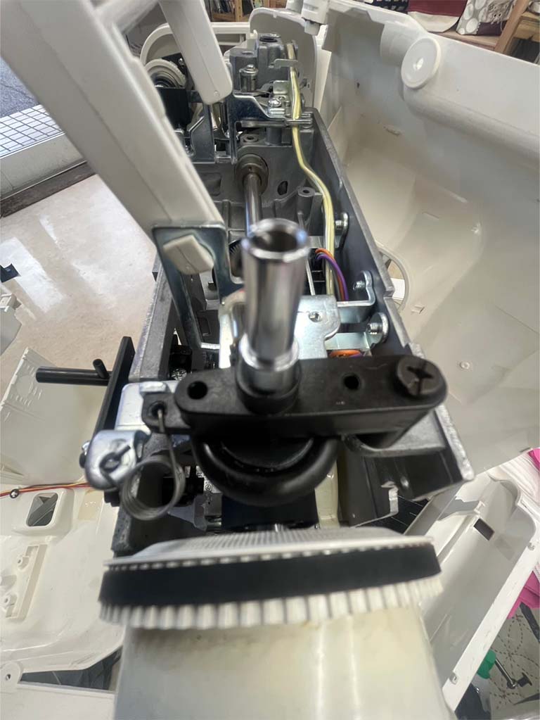 ミシン修理「ジャノメミシンスクールミシン440」before02