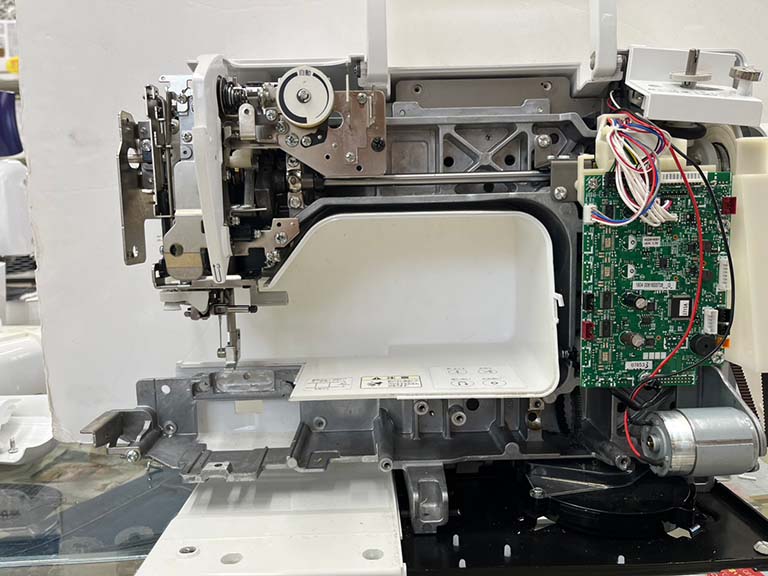 ミシン修理「型式ブラザーコンパル700」